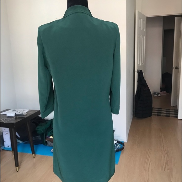 Windbreaker - Picture 2 of 3